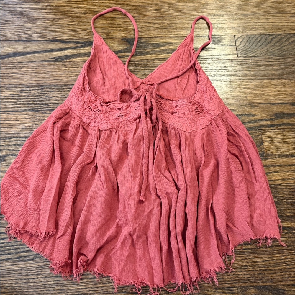 ILLA ILLA Pink Lace Top - Picture 2 of 3